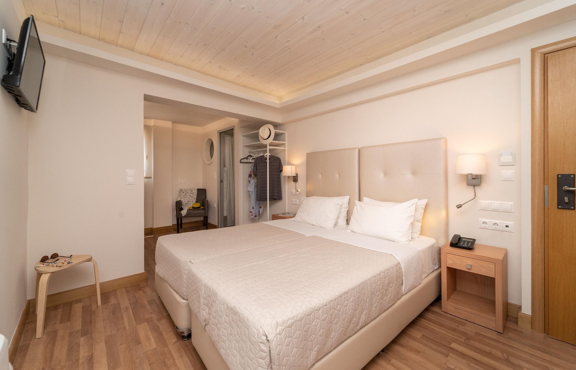 Karalis City Hotel Pylos Eksteriør billede