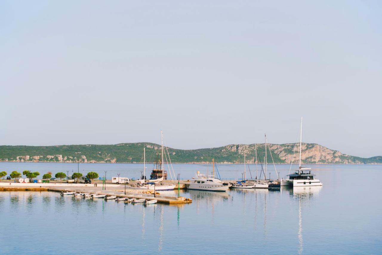 Karalis City Hotel Pylos Eksteriør billede